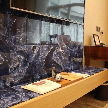Eastone Hotel ฝอซาน ภายนอก รูปภาพ